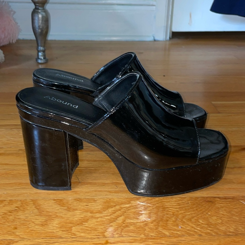 Platform heels